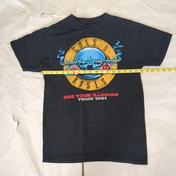 Guns and Roses shirt - Picture 3 of 4